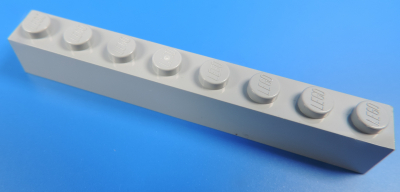 LEGO® Nr.- 4211392 Grundbaustein 1x8 hellgrau  / 1 Stück