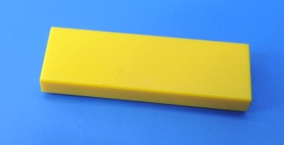 LEGO® Nr-4558172 / 1x3 Fliese gelb / 1 Stück